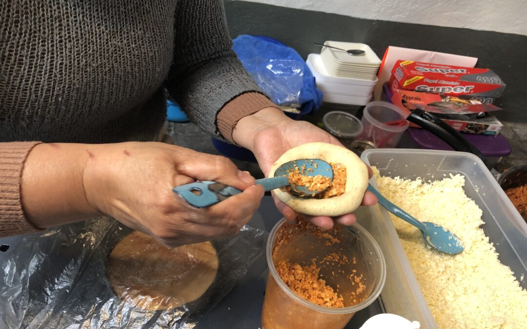 Learning more about the pleasure of gorditas. At Gordibuenas.