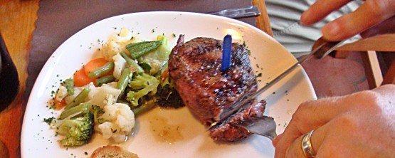 Filet mignon for 109 pesos. As if you needed a special reason to visit Hansen’s.