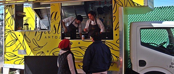 La Agustina. Smooth sailing on their maiden voyage.