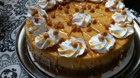 Mi Queso Es Su Queso. Sharing my San Miguel cheesecake find.